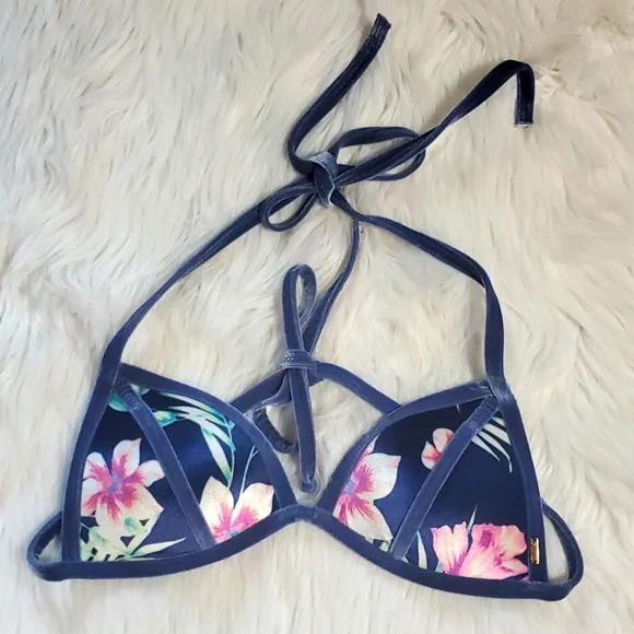 PINK VS blue floral velvet bikini top - Picture 1 of 4
